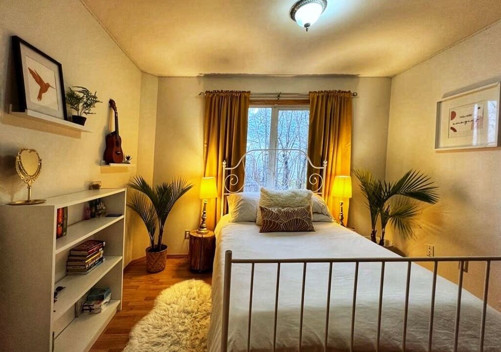 Photo of Bedroom in Gimli