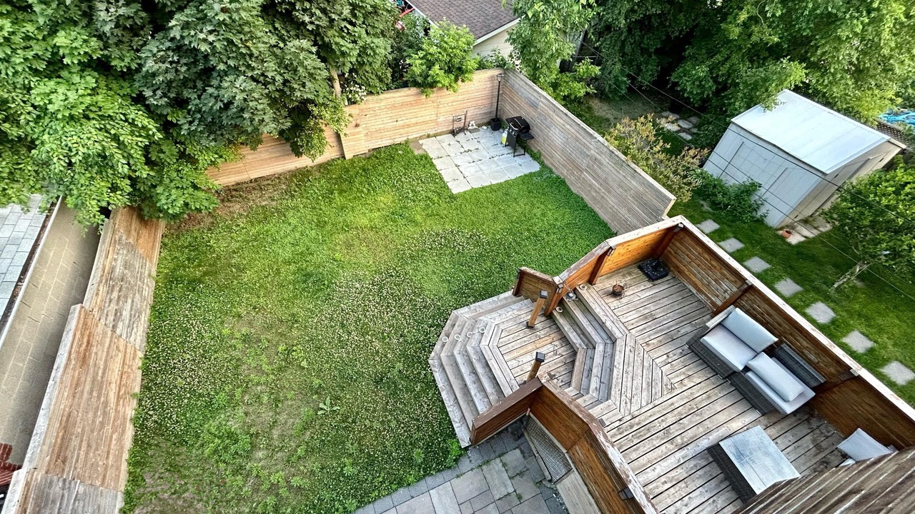 Photo of Patio Balcony in Topham Park
