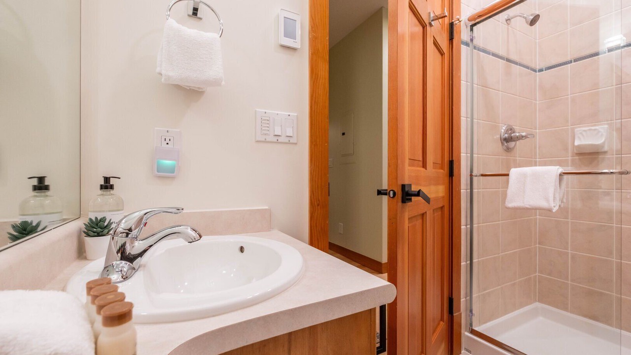 Photo of Bathroom in Village North