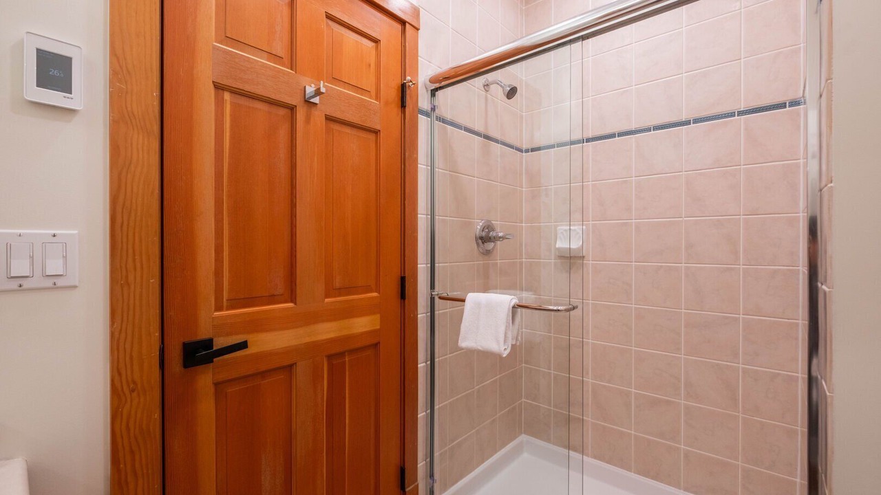 Photo of Bathroom in Village North