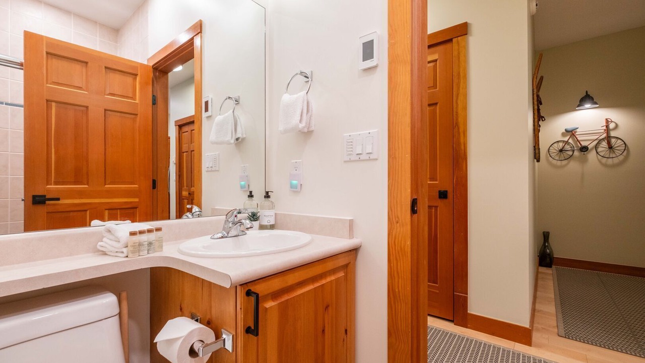 Photo of Bathroom in Village North