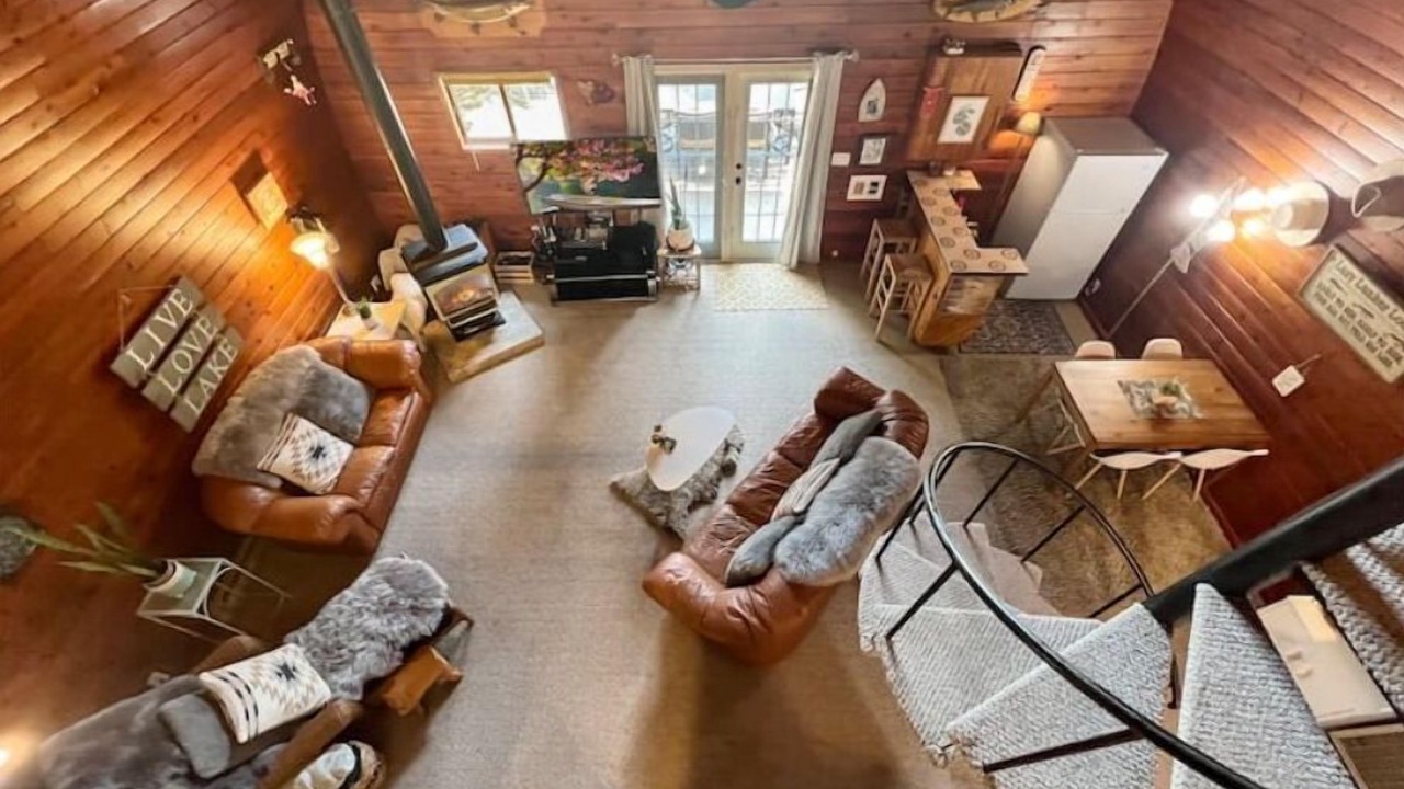 Photo of Livingroom in Candle Lake