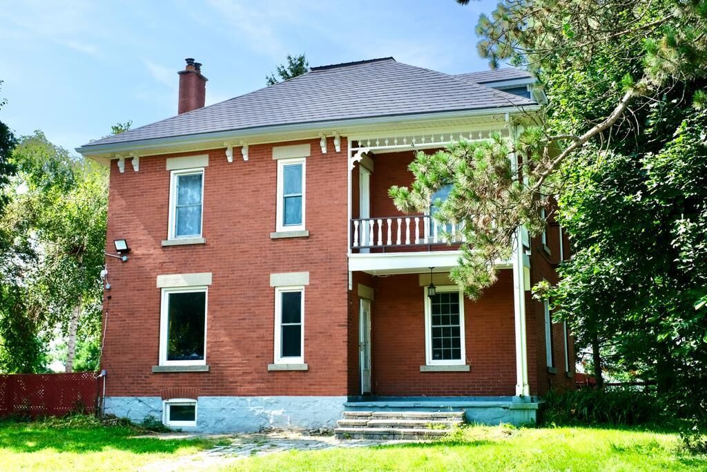 Photo of Outdoor in Erin