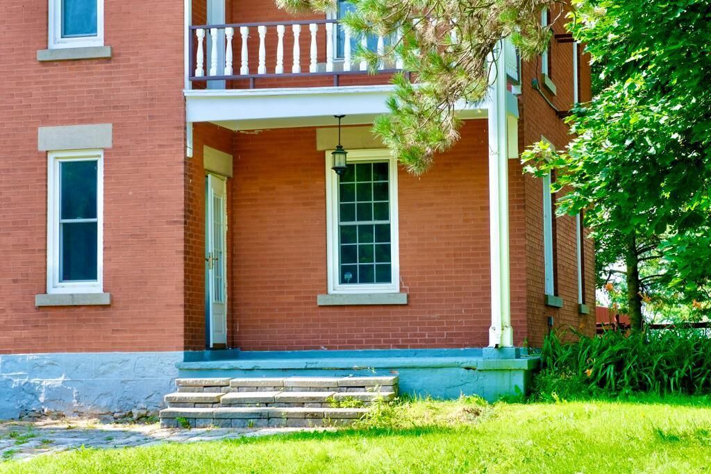 Photo of Outdoor in Erin