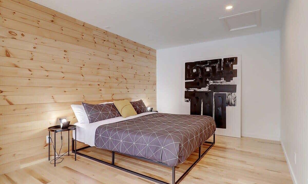 Photo of Bedroom in Saint-Etienne-De-Bolto