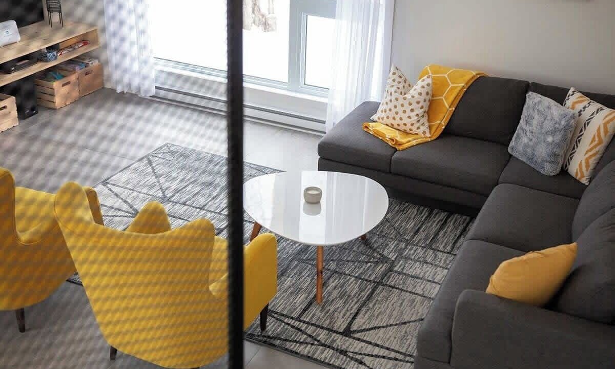 Photo of Livingroom in Saint-Etienne-De-Bolto