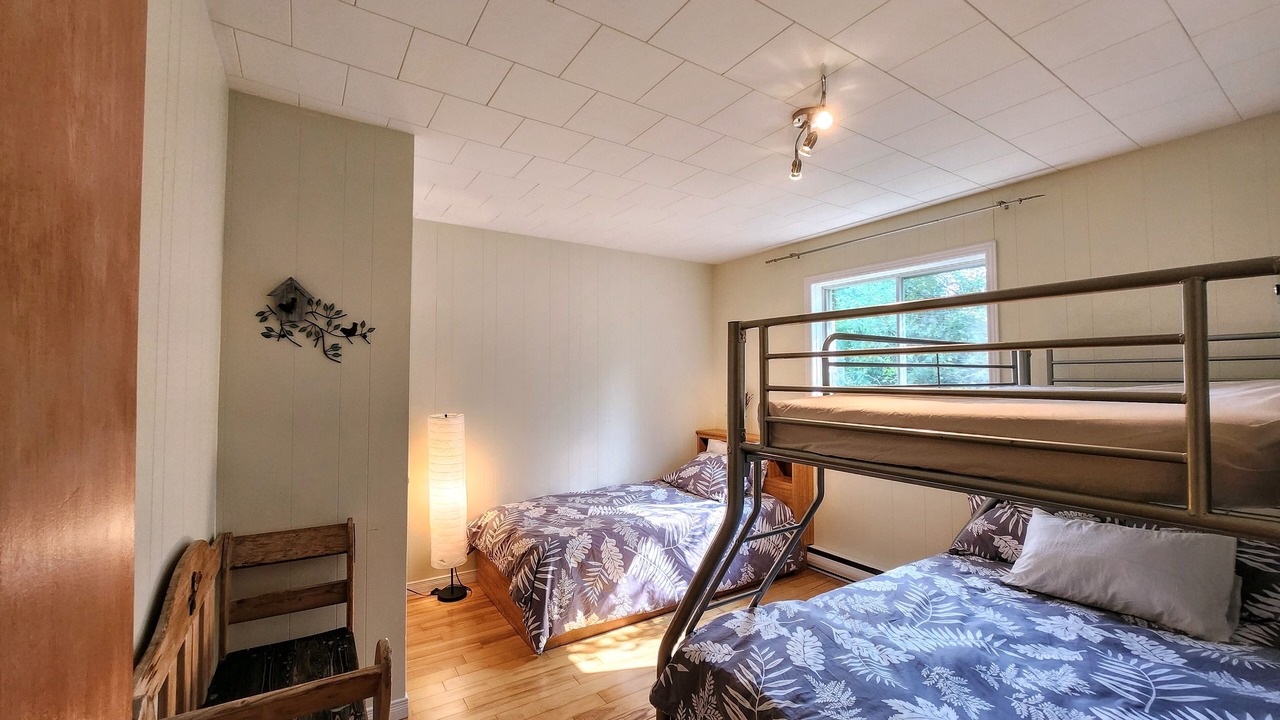 Photo of Bedroom in Entrelacs