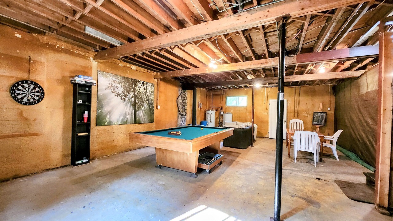 Photo of Bedroom in Entrelacs