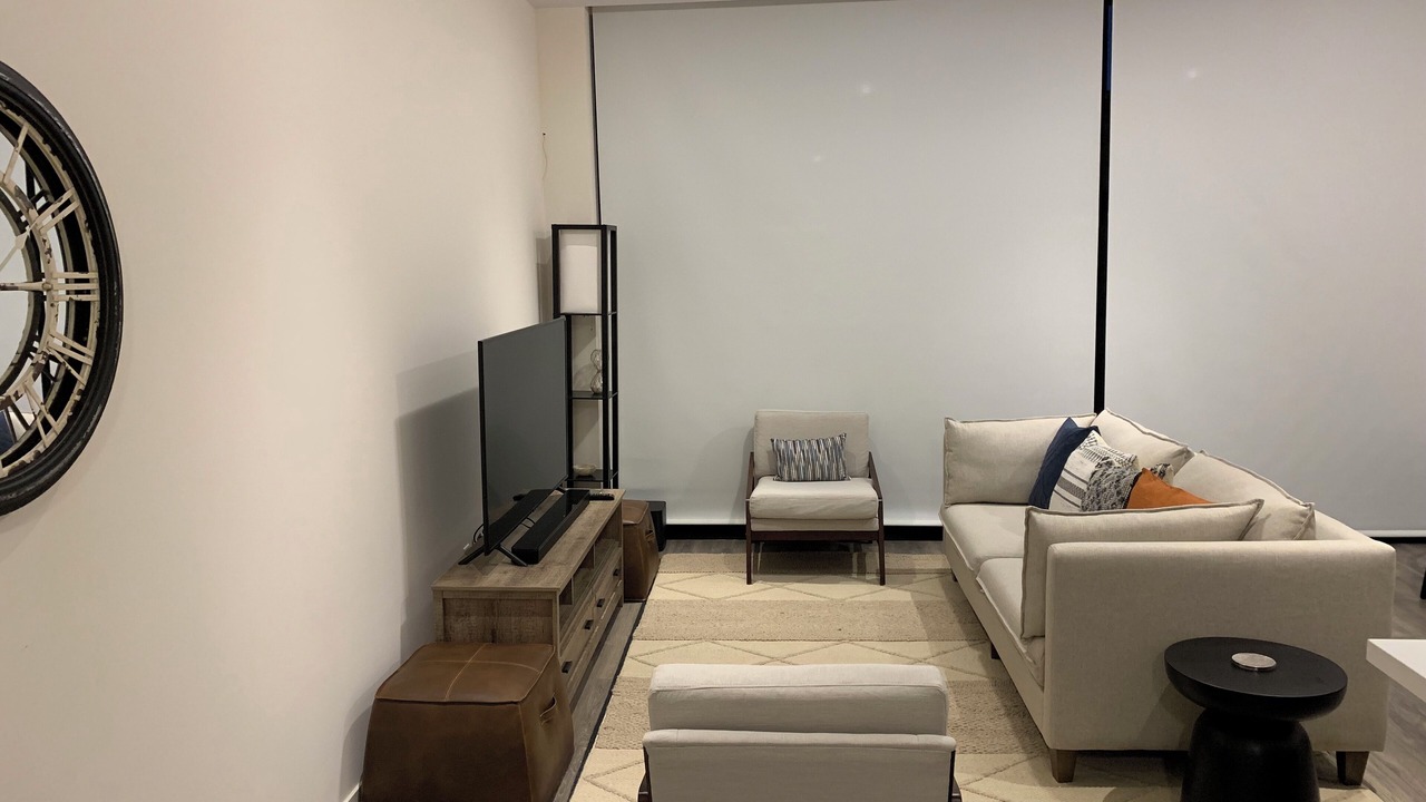 Photo of Livingroom in Big Bay Point
