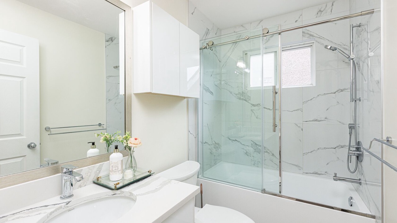 Photo of Bathroom in Renfrew-Collingwood