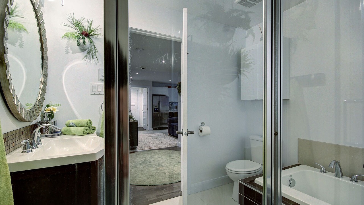 Photo of Bathroom in Brossard