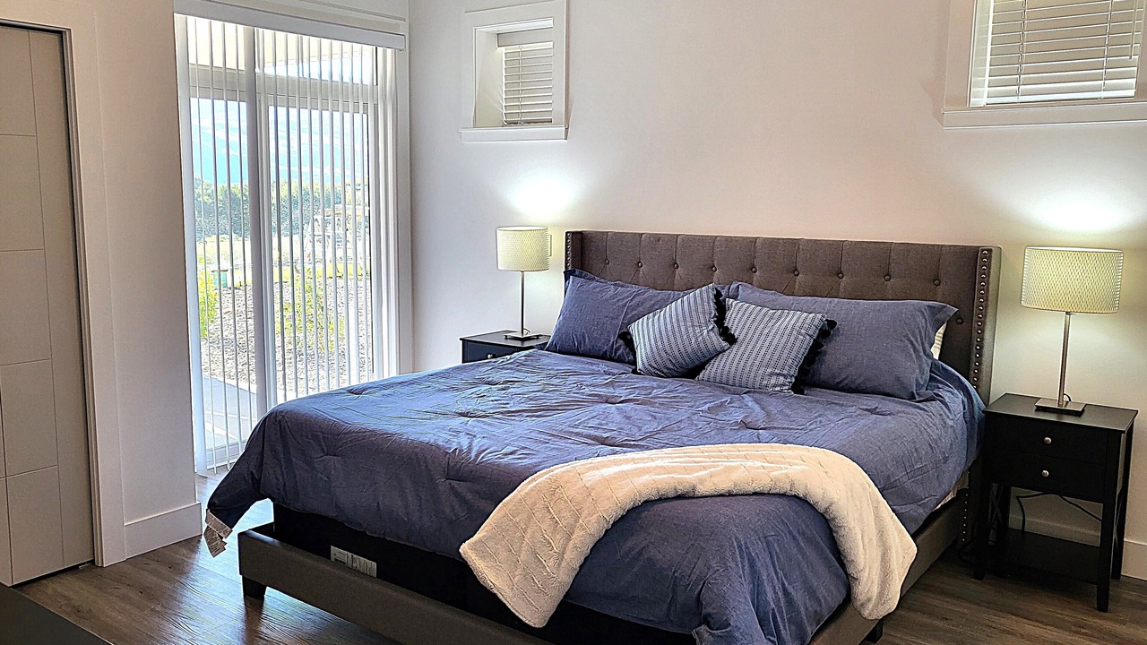 Photo of Bedroom in Okanagan-Similkameen