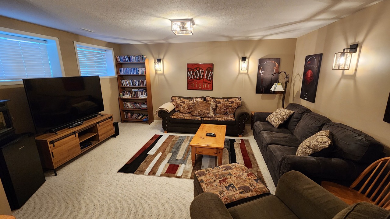 Photo of Livingroom in East Kootenay