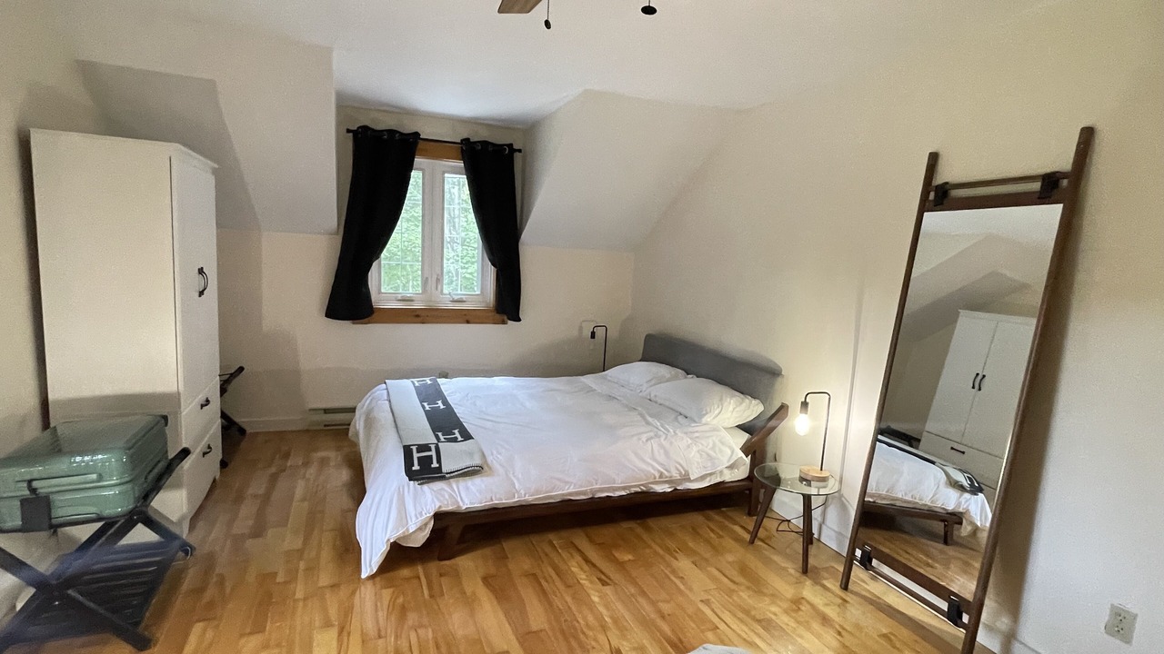 Photo of Bedroom in Port Sydney
