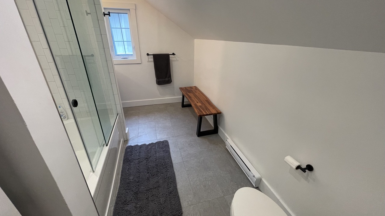 Photo of Bathroom in Port Sydney