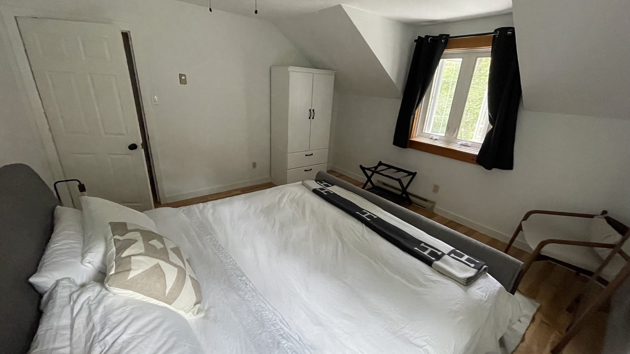 Photo of Bedroom in Port Sydney