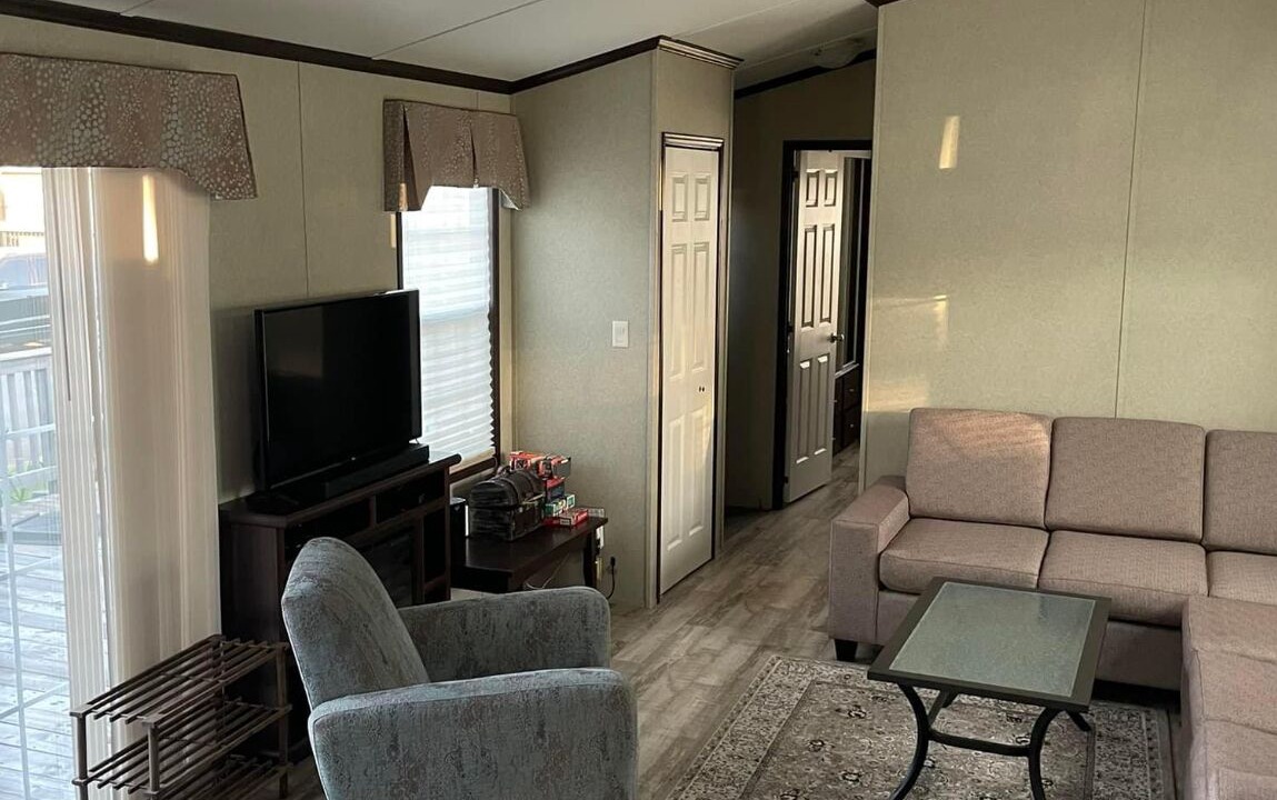 Photo of Livingroom in Sherkston