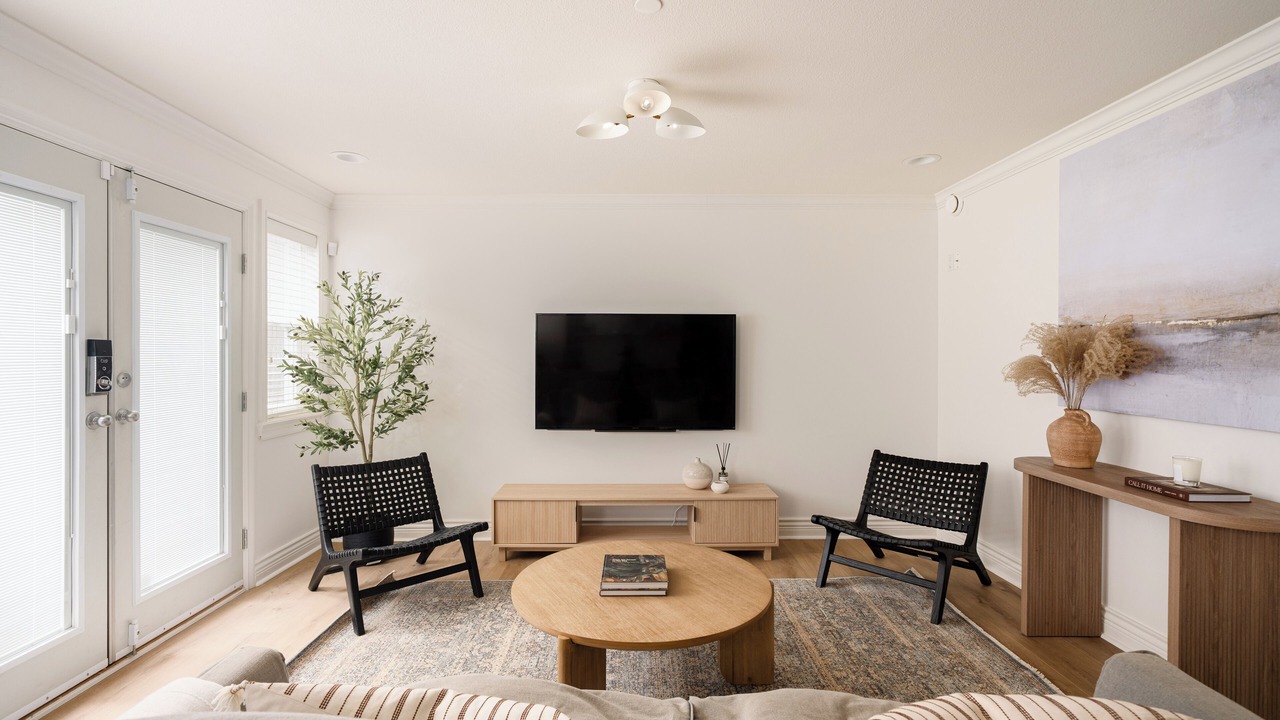Photo of Livingroom in Shaughnessy