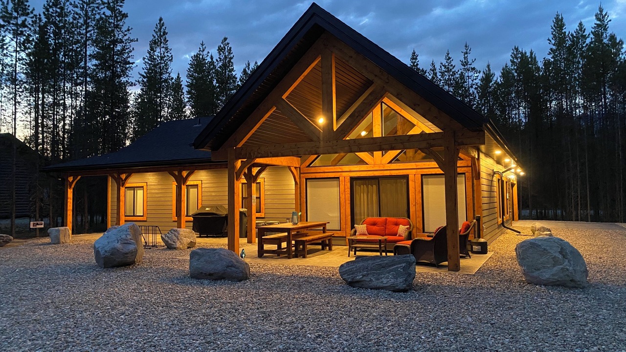 Photo of Others in Valemount