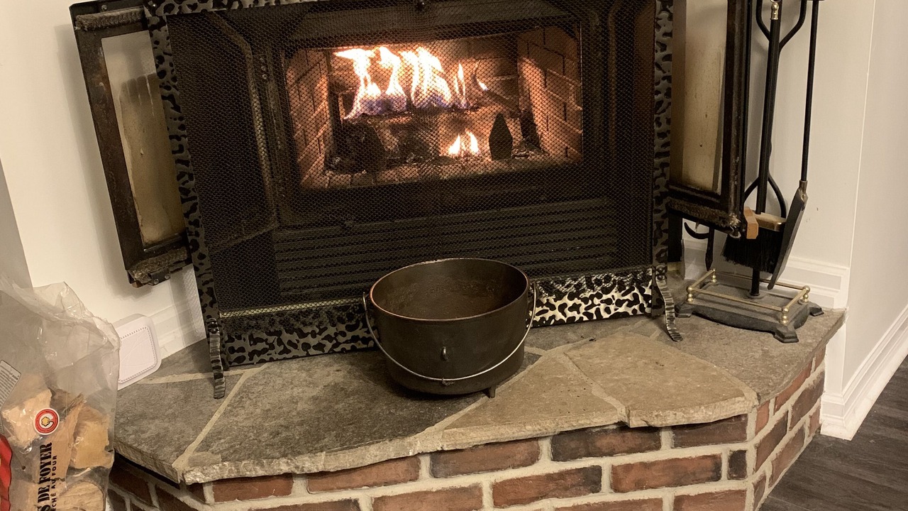 Photo of Livingroom in Scugog
