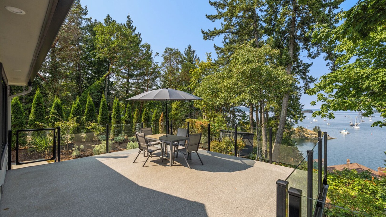 Photo of Outdoor in Brentwood Bay