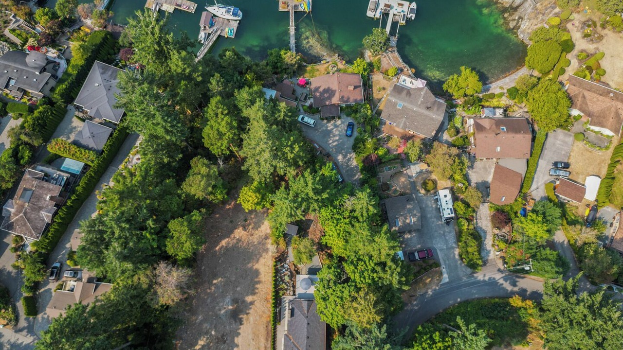 Photo of Outdoor in Brentwood Bay
