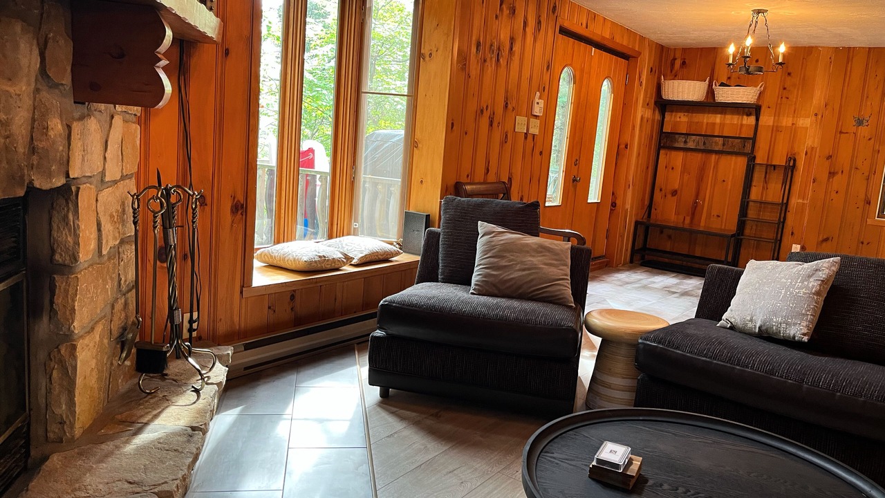 Photo of Livingroom in Sainte-Agathe-des-Monts