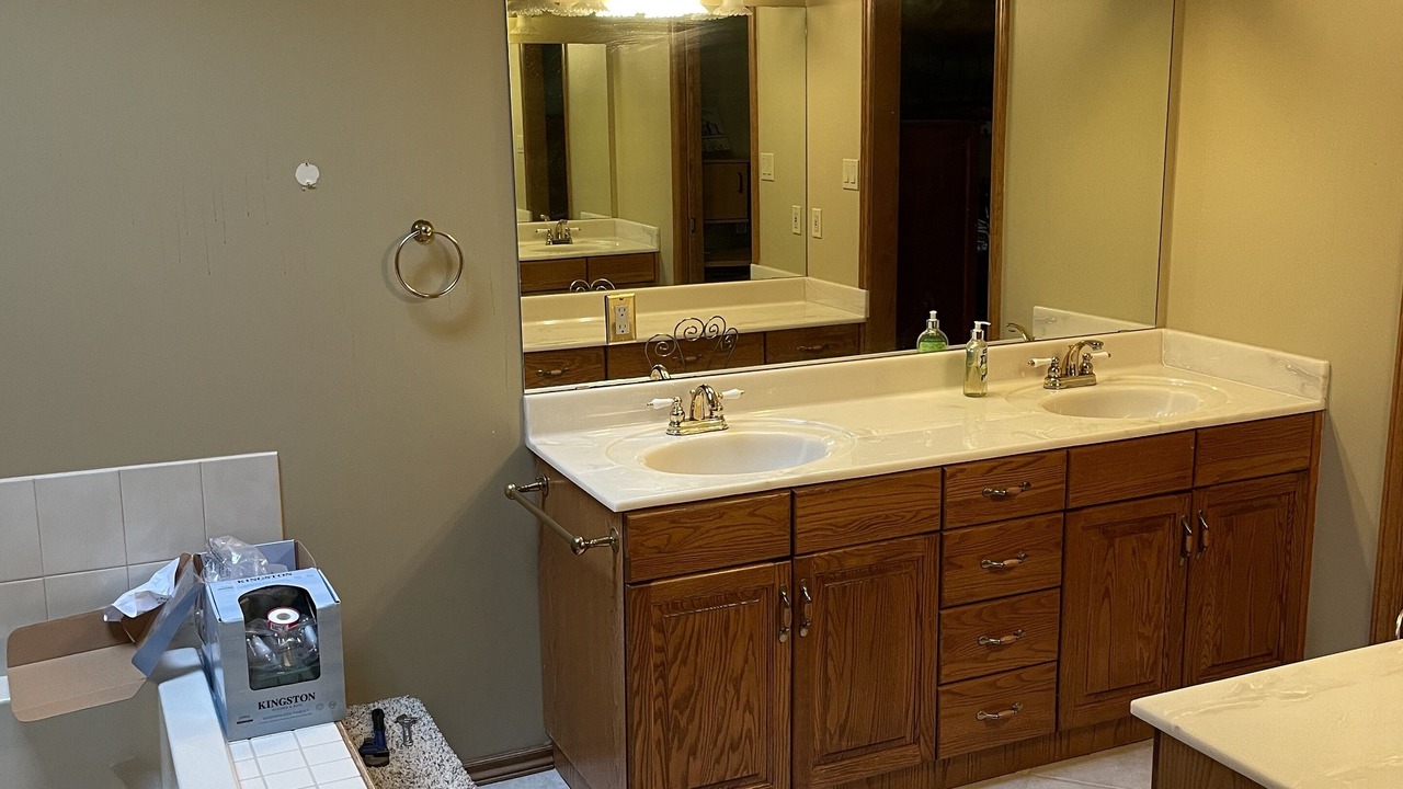Photo of Bathroom in Sherwood Park