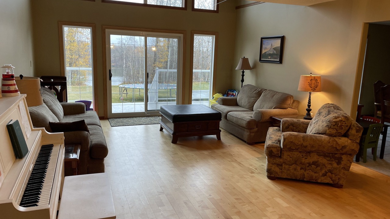 Photo of Livingroom in Sherwood Park