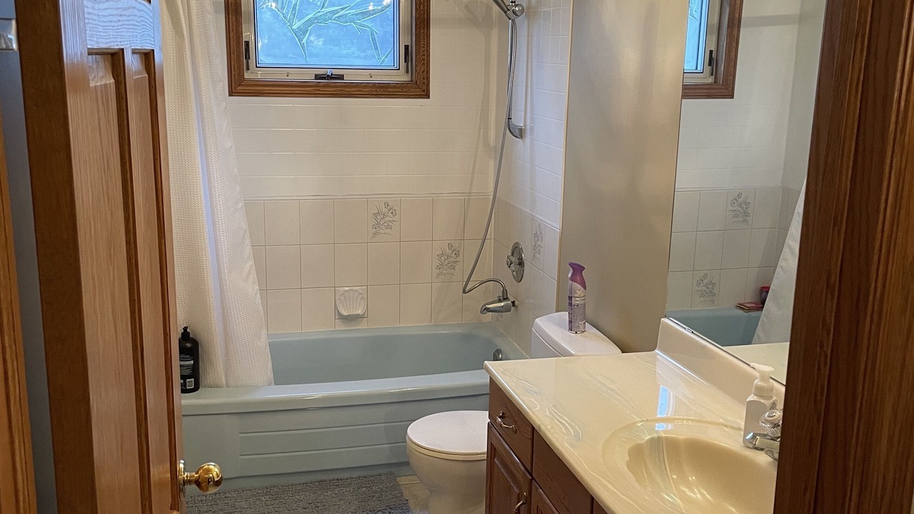 Photo of Bathroom in Sherwood Park