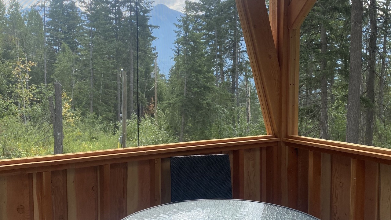 Photo of Outdoor in Golden