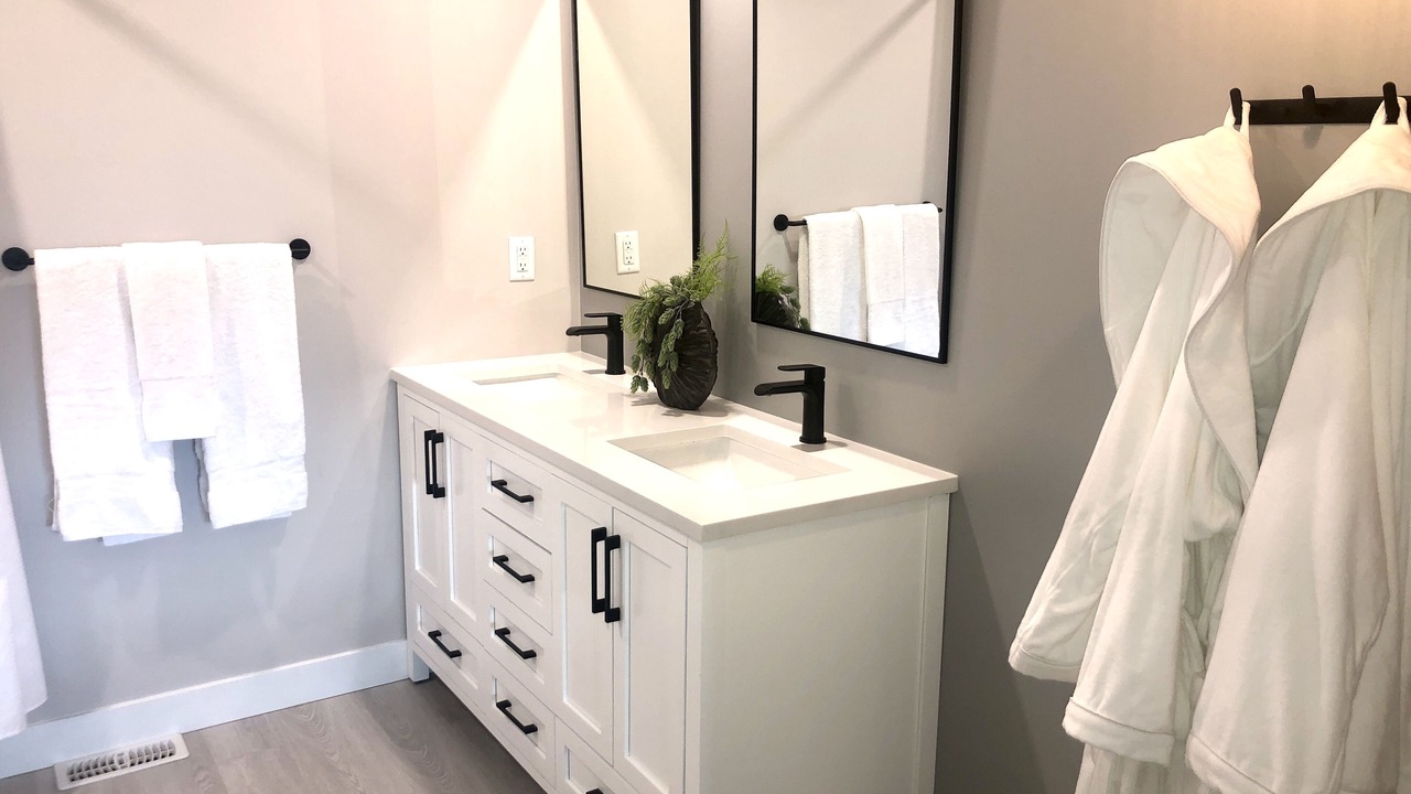 Photo of Bathroom in Regional District of Nanaimo