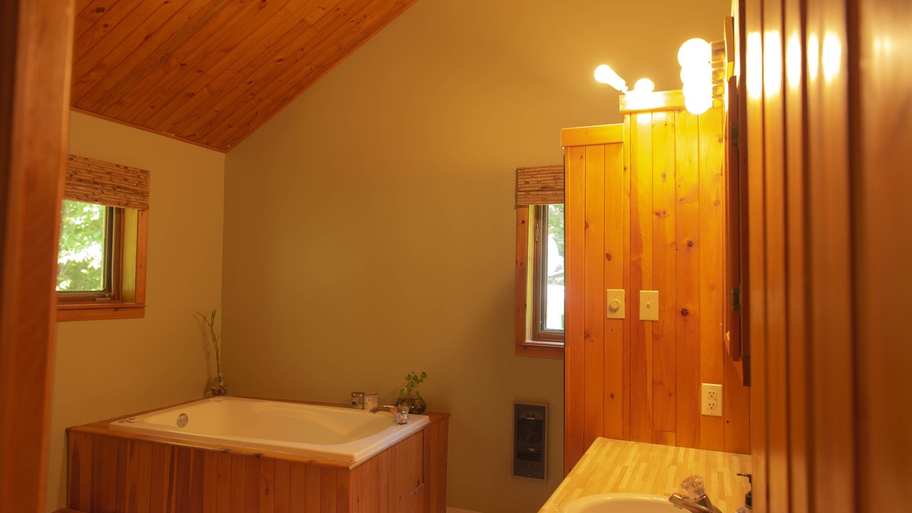 Photo of Bathroom in Val-des-Lacs