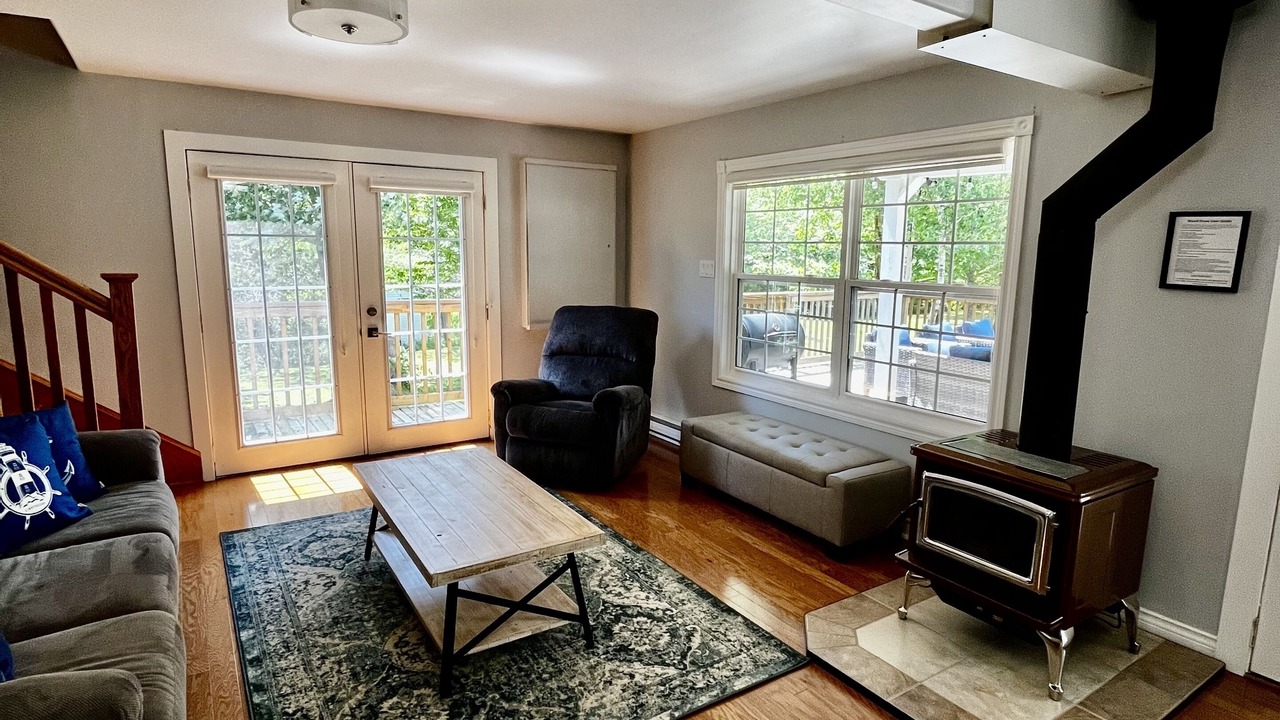 Photo of Livingroom in Marion Bridge