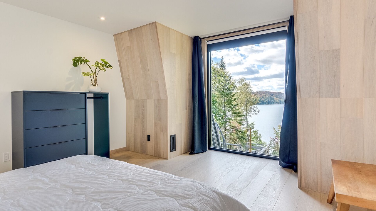 Photo of Bedroom in Chertsey
