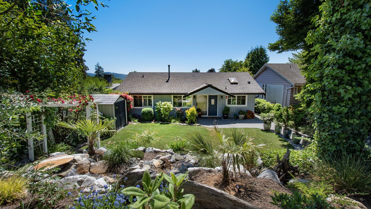 Photo of Outdoor in North Vancouver