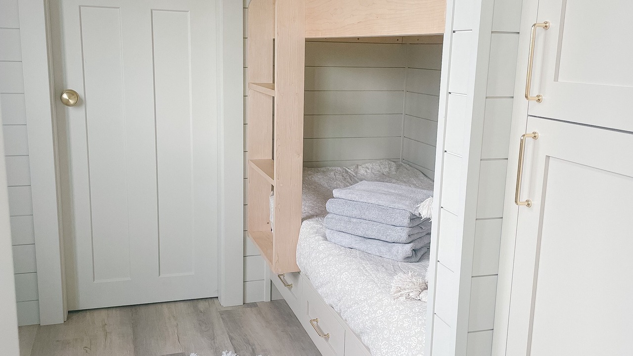 Photo of Bedroom in Sumas Prairie