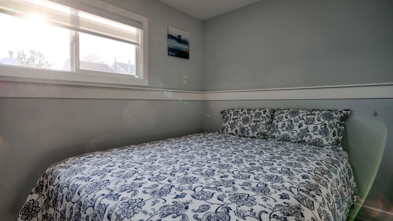 Photo of Bedroom in Langley