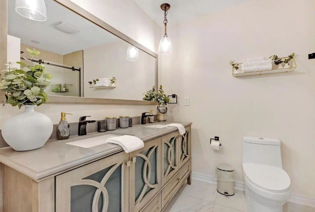 Photo of Bathroom in Calabogie