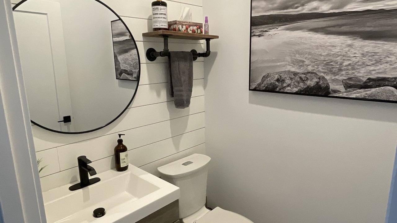 Photo of Bathroom in Silver Sands