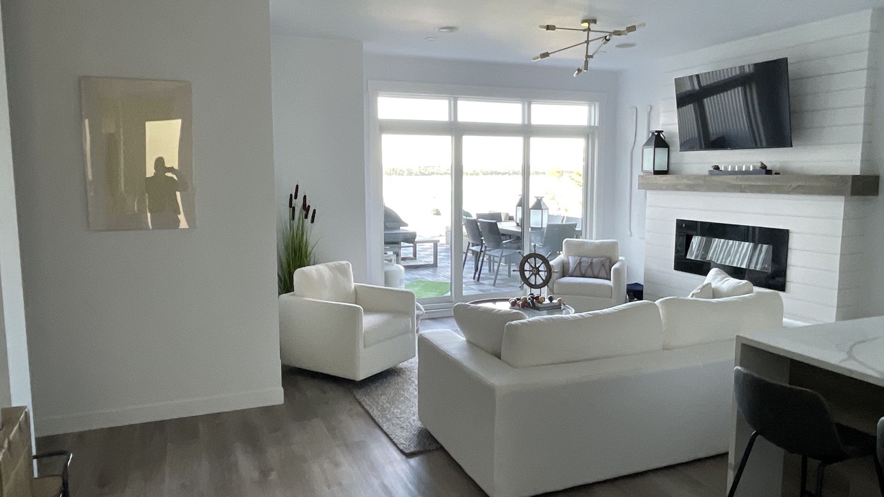 Photo of Livingroom in Silver Sands