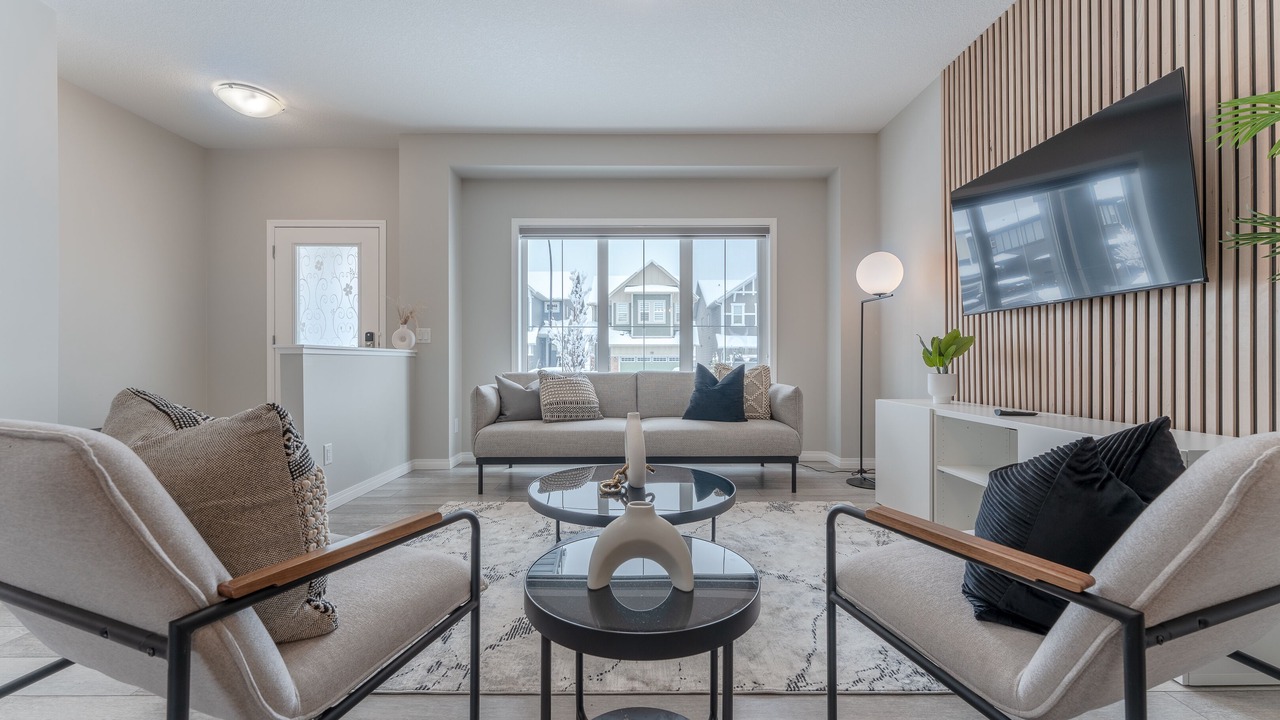 Photo of Livingroom in Northwest Calgary