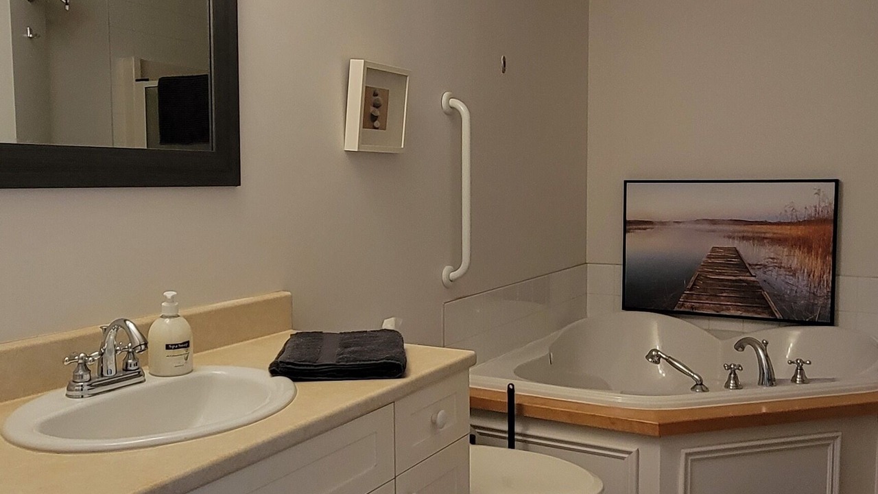Photo of Bathroom in Saint Donat