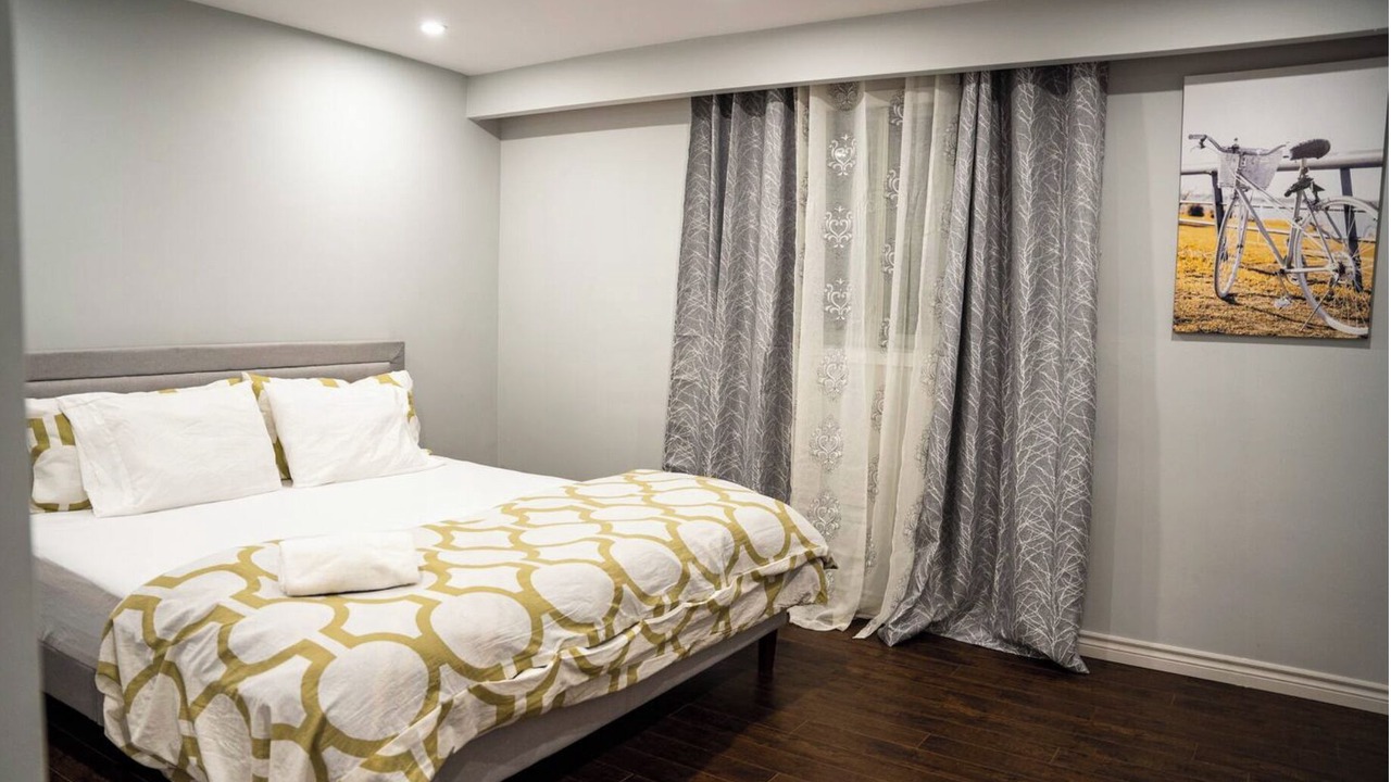 Photo of Bedroom in Halton Regional Municipality