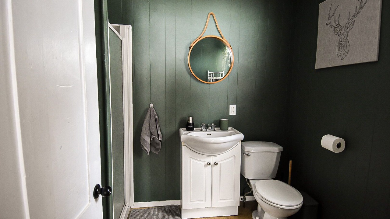 Photo of Bathroom in Saint-Hermenegilde