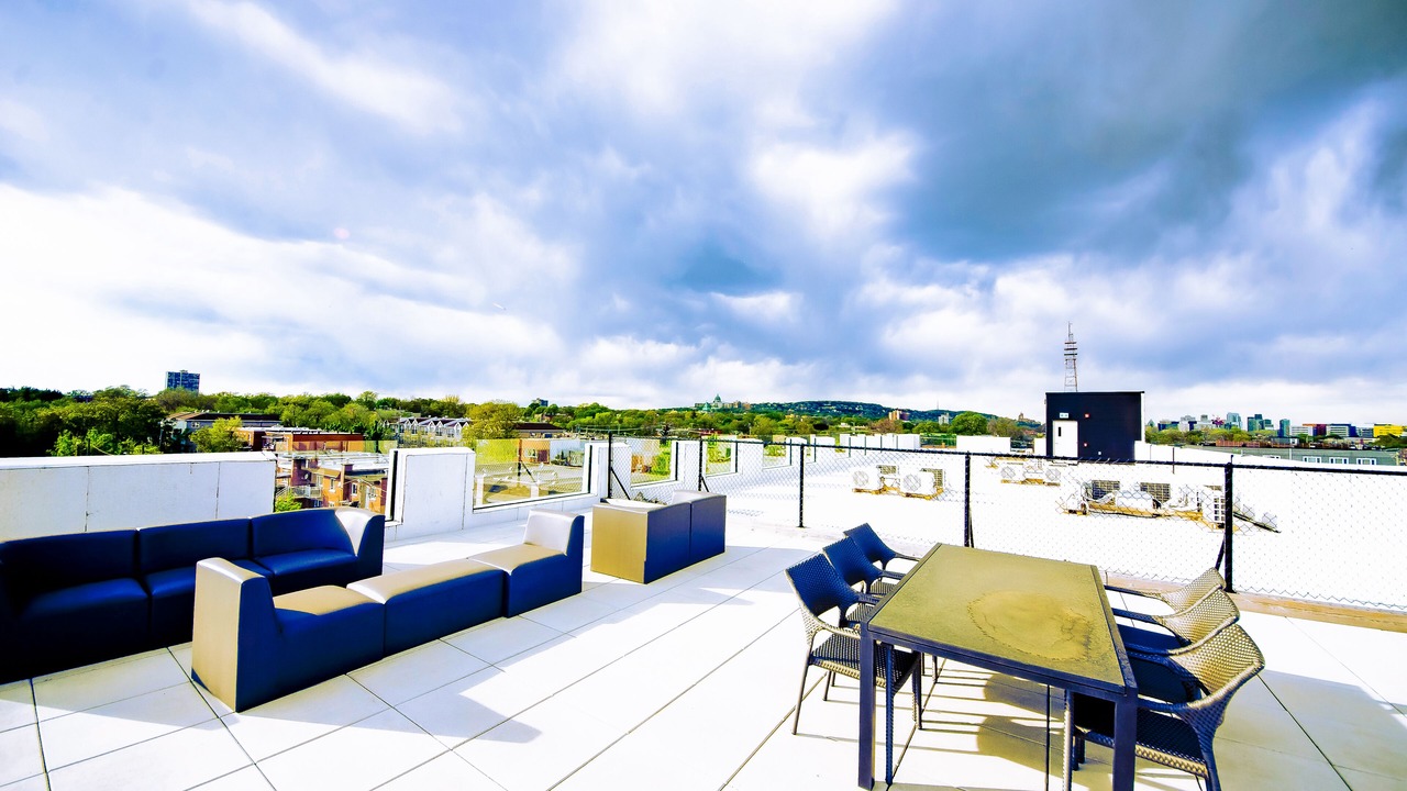Photo of Outdoor in Cote-Des-Neiges—Notre-Dame-De-Grace