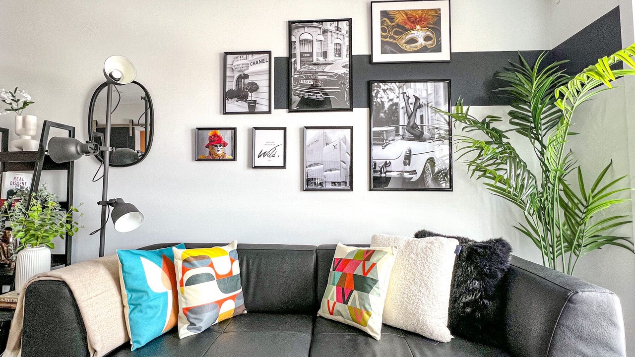 Photo of Livingroom in Cote-Des-Neiges—Notre-Dame-De-Grace