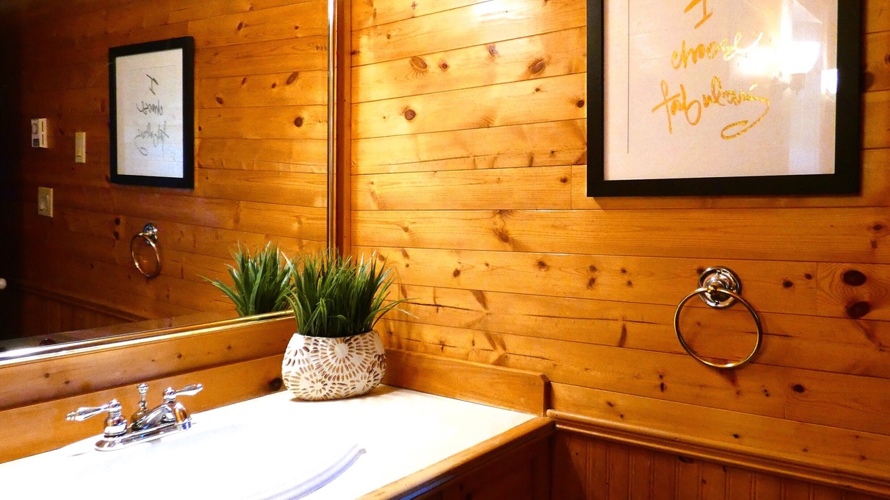 Photo of Bathroom in Cabot Trail
