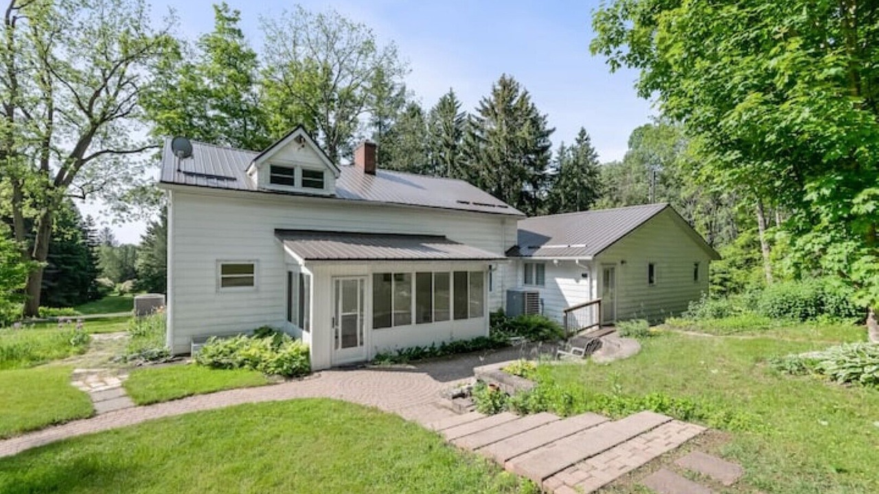 Photo of Outdoor in Colborne