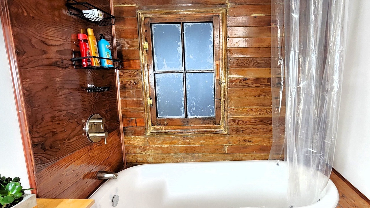Photo of Bathroom in Kitsilano